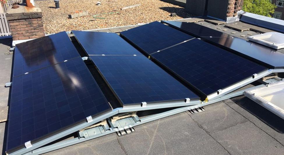 Zonnepanelen in een Oost-West opstelling